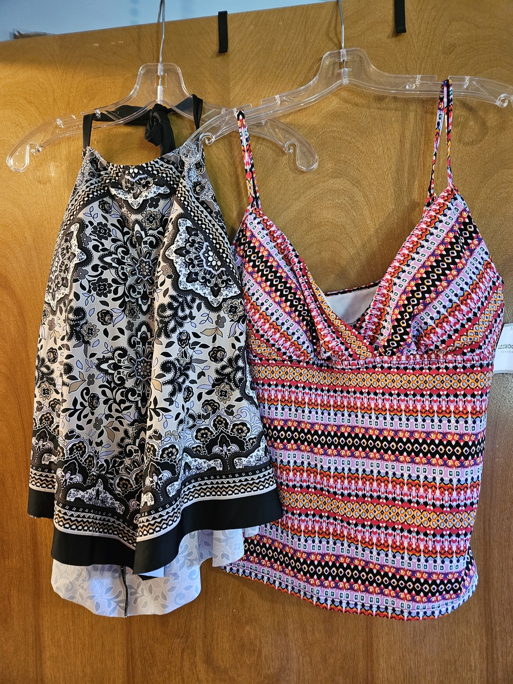 Liz Claiborne Swim Pink Multi-Pattern Cami and Kona Sol Swim cami